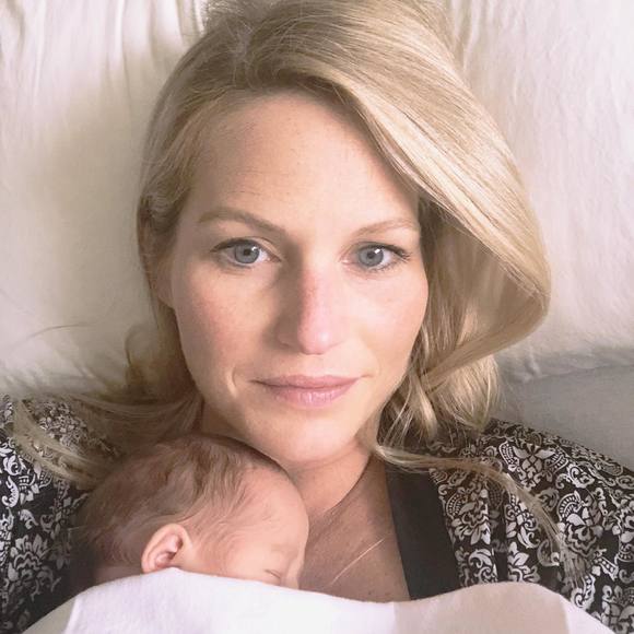 Meet your Posher, Lindsey - Picture 1 of 2